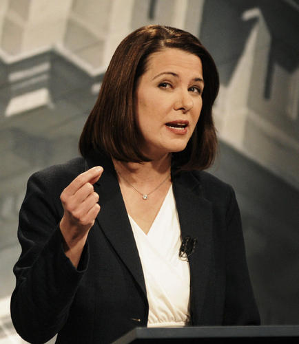 Premier Redford's sister expensed public for Tory party events: documents | iNFOnews.ca