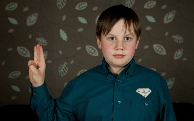 Queen and country over God? Britain's scouts propose new oath to let atheists in | iNFOnews.ca CP21063714