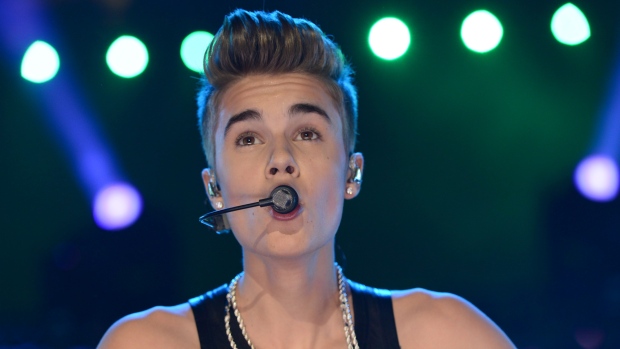 Ex-bodyguard of Justin Bieber sues singer claiming assault, more than $420K in unpaid wages | iNFOnews.ca CP21508128