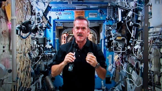 Canadian astronaut Chris Hadfield maintains unwavering support for Maple Leafs | iNFOnews.ca CP21510941
