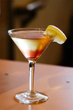 Female drinking on the rise as alcohol companies target women: experts | iNFOnews.ca Female drinking on the rise as alcohol companies target women: experts | iNFOnews.ca