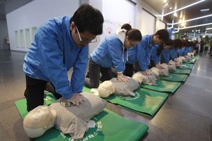 CPR recommendations should be tweaked to urge chin lift, expert suggests | iNFOnews.ca CP29293521