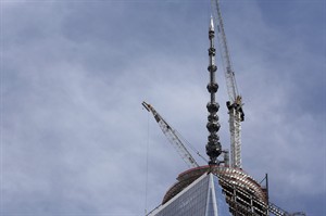 After more than a century of scaling heights, Quebec Mohawks cap tallest NYC building yet | iNFOnews.ca CP24052167