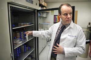 Testing of Canadian Ebola vaccine moving as fast as possible: NewLink CEO | iNFOnews.ca CP30380328