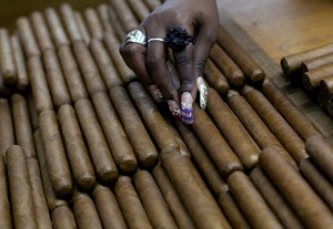 No smoke: Americans still can't puff with impunity on Cuban cigars | iNFOnews.ca CP31175624