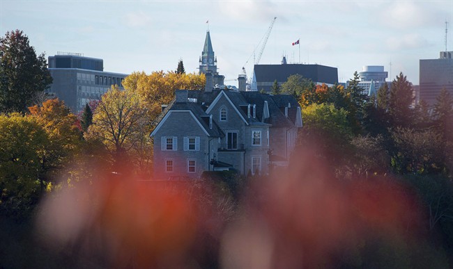 Prospect of fixing up or tearing down 24 Sussex captivates renovation expert | iNFOnews.ca CP35149625