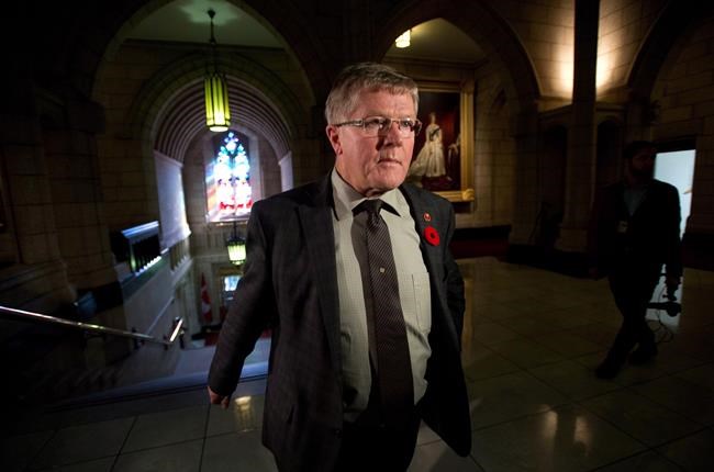 Conservative senator looks for Liberal help in passing 'prompt payment' law | iNFOnews.ca