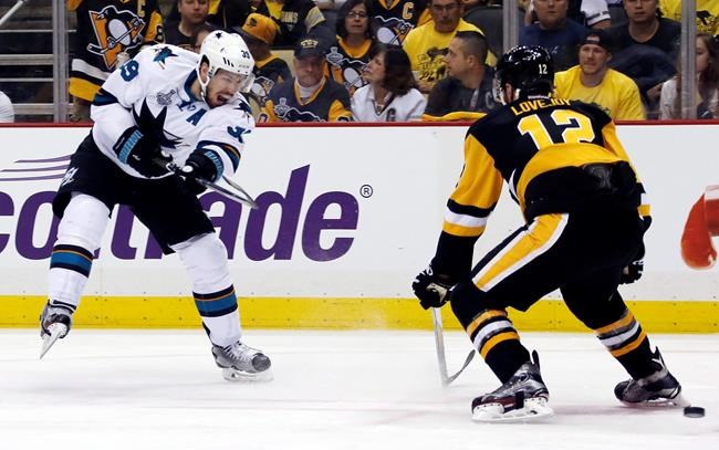 Sharks' Couture no longer overlooked after big playoff performance | iNFOnews.ca