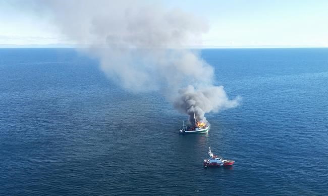 Four fishermen rescued by fishing boat off Newfoundland when boat burns | iNFOnews.ca Four fishermen rescued by fishing boat off Newfoundland when boat burns | iNFOnews.ca