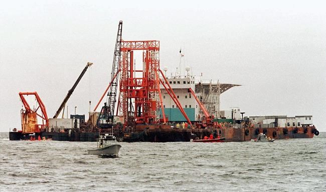 The enduring mystery of the lost diamonds from the crash of Swissair Flight 111 | iNFOnews.ca CP1750705821