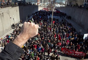 City on alert for mayhem as tense Montreal-Boston hockey war plays out on ice | iNFOnews.ca CP28237651