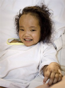 Family thanks stranger who donated liver to three-year-old Kingston, Ont., girl | iNFOnews.ca Family thanks stranger who donated liver to three-year-old Kingston, Ont., girl | iNFOnews.ca