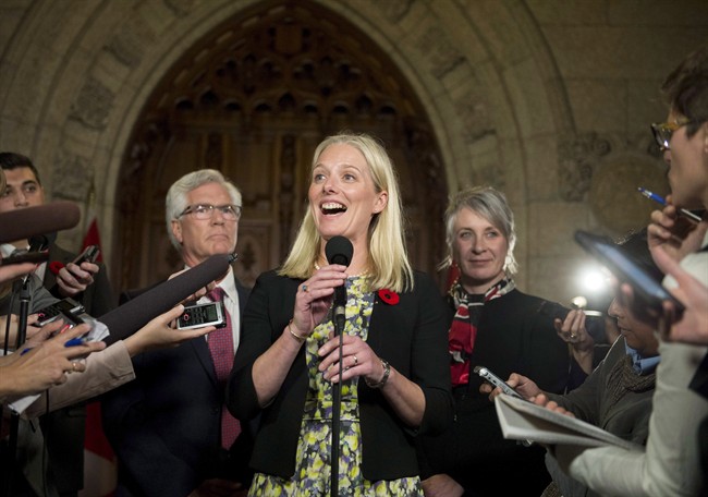 Canada's environment minister attends climate change talks in Paris | iNFOnews.ca CP35244260