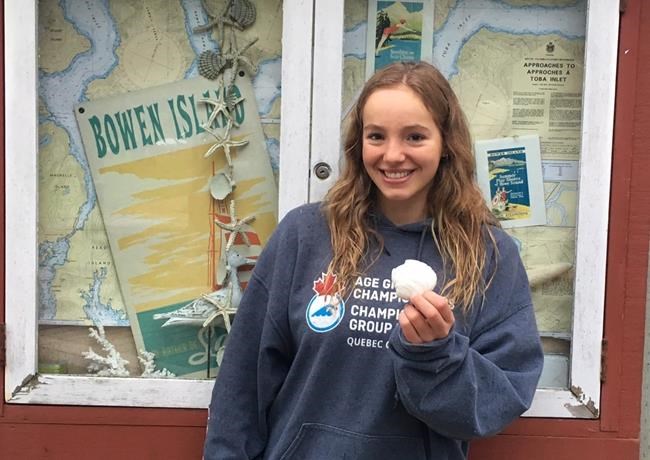 B.C. teen swims around Bowen Island to prep for English Channel crossing | iNFOnews.ca B.C. teen swims around Bowen Island to prep for English Channel crossing | iNFOnews.ca