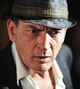 Charlie Sheen happy to have 'Anger Management' dubbed an 'ordinary' show | iNFOnews.ca