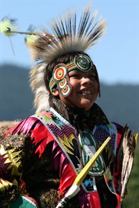 Authentic aboriginal experience in B.C. drives growing tourism market | iNFOnews.ca Authentic aboriginal experience in B.C. drives growing tourism market | iNFOnews.ca