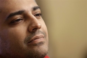 Publisher says book by journalist Mohamed Fahmy due this fall | iNFOnews.ca CP32636010