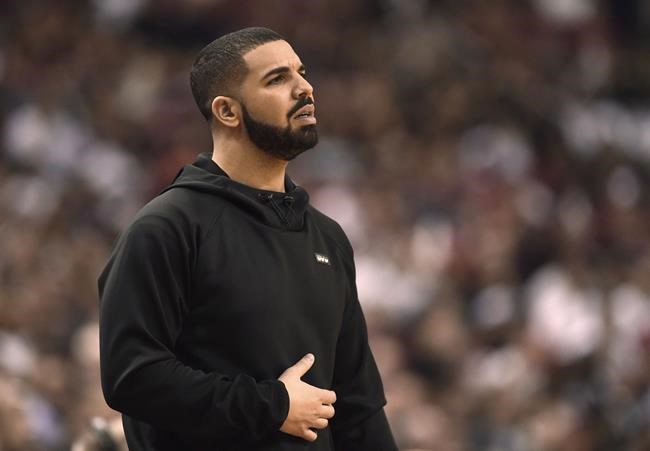 Rapper Drake calls for 'dialogue' after Alton Sterling killed by U.S. police | iNFOnews.ca Rapper Drake calls for 'dialogue' after Alton Sterling killed by U.S. police | iNFOnews.ca