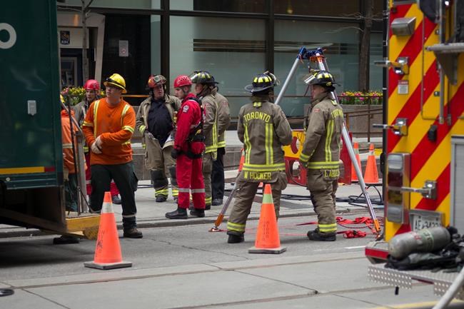 King St. in Toronto reopens and being closed by hydro vault fire | iNFOnews.ca