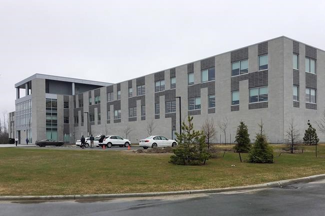 Government considering 'tiered' compensation for Phoenix damages, no price tag yet: source | iNFOnews.ca