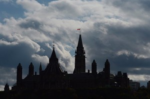 Senate scandal, budget to dominate winter sitting of Parliament | iNFOnews.ca CP26967772