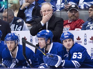 An NHL season of disappointment across Canada leaves just one playoff team | iNFOnews.ca CP27960021