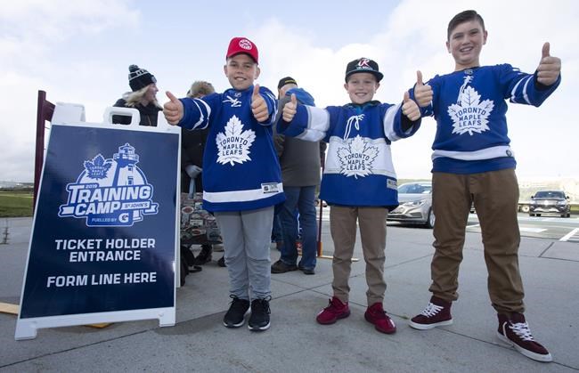 Hockey fans in Paradise, N.L., buzzing with excitement over Leafs training camp | iNFOnews.ca