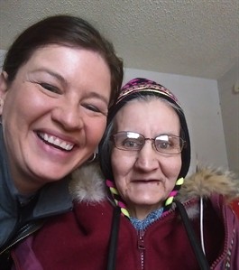 Strangers reach out to woman who spent 23 years searching for family | iNFOnews.ca