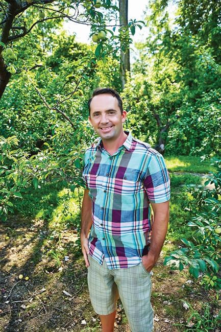 Start with tomatoes and swiss chard: Tips for a budget-friendly veggie garden | iNFOnews.ca