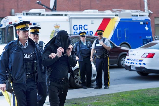 13 people arrested in alleged Montreal cocaine ring; police hope to nab two others | iNFOnews.ca 13 people arrested in alleged Montreal cocaine ring; police hope to nab two others | iNFOnews.ca