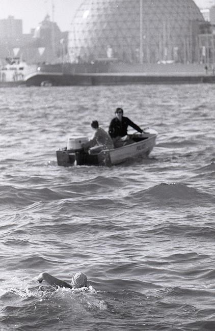 Marathon swimmer Cindy Nicholas crossed Lake Ontario, English Channel | iNFOnews.ca