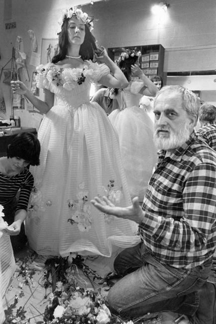 Stratford Festival designer and three-time Tony winner Desmond Heeley dead at 85 | iNFOnews.ca Stratford Festival designer and three-time Tony winner Desmond Heeley dead at 85 | iNFOnews.ca