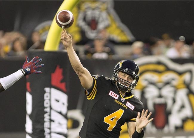 Hamilton Tiger-Cats sign quarterback Zach Collaros to contact extension | iNFOnews.ca