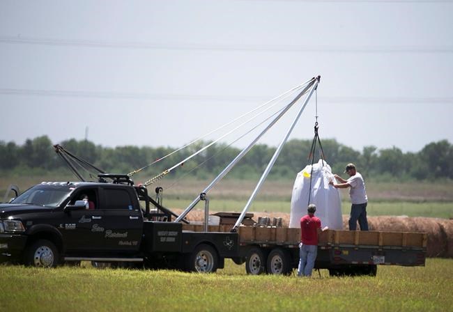 Hot air balloon safety measures need tightening: Transportation Safety Board | iNFOnews.ca