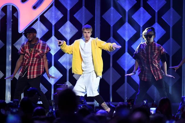 Canadian stars dominate iHeartRadio Music Awards' male artist category | iNFOnews.ca
