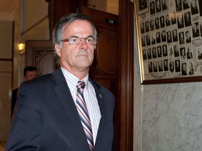 Ex-Liberal member Guy Ouellette alleges muzzling by anti-corruption unit | iNFOnews.ca Ex-Liberal member Guy Ouellette alleges muzzling by anti-corruption unit | iNFOnews.ca