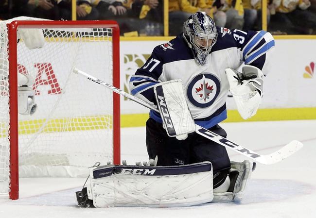 NHL goalies wearing smaller chest protectors as equipment continues to shrink | iNFOnews.ca