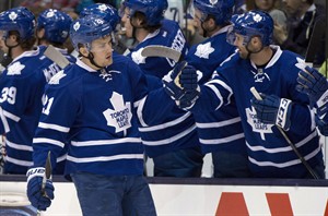 Leafs forward van Riemsdyk likely to miss 2nd straight game with back spasms | iNFOnews.ca CP25522936