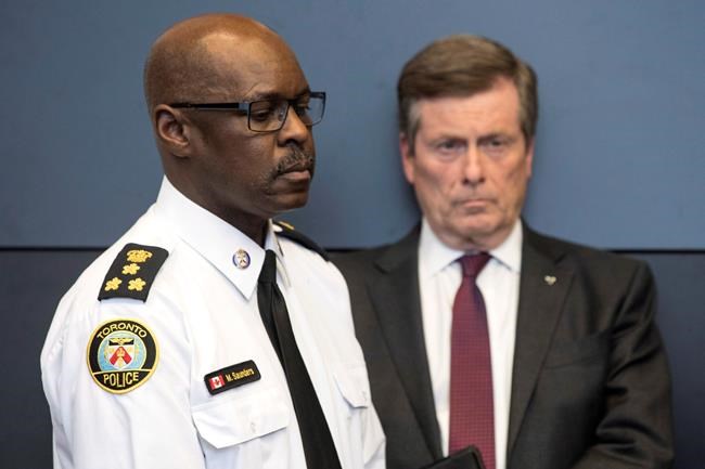 Toronto will add 200 officers to night shift to curb shootings | iNFOnews.ca