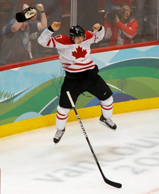 Looking back at Crosby's golden goal a decade later: 'It's seared into my mind' | iNFOnews.ca