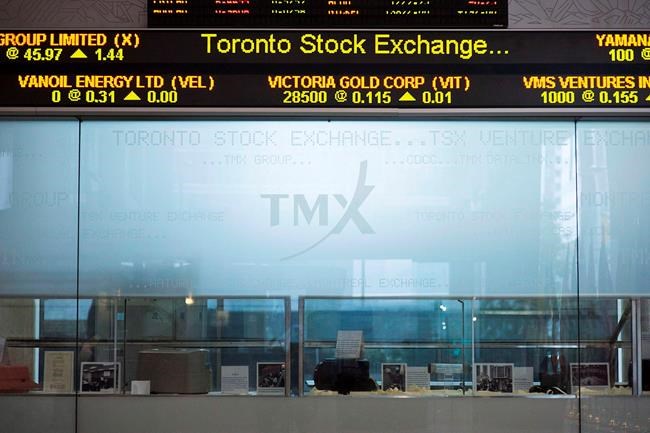 TSX ends November with positive day despite big drop in oil prices | iNFOnews.ca