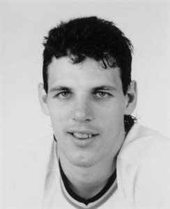 Former Canuck Odjick's illness extremely rare and nearly always fatal: experts | iNFOnews.ca