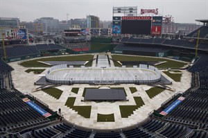 Players prepared for sun's glare to cause problems at Winter Classic | iNFOnews.ca CP31294559