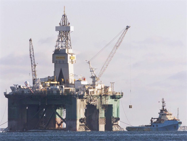 Internal report flags challenges responding to Arctic, deep water oil spills | iNFOnews.ca CP33724350