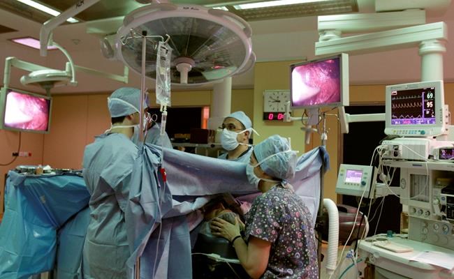 'Overdiagnosis epidemic' in thyroid cancer: University of Calgary researchers | iNFOnews.ca 'Overdiagnosis epidemic' in thyroid cancer: University of Calgary researchers | iNFOnews.ca
