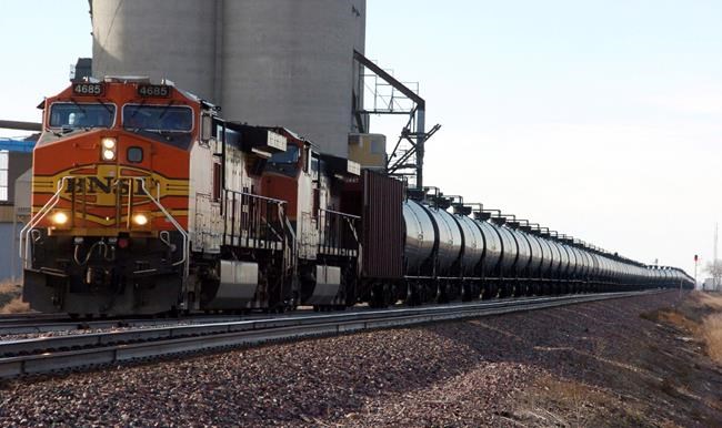Crude-by-rail exports rise to record level of more than 300,000 barrels per day | iNFOnews.ca CP934726475