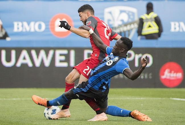 Montreal Impact re-sign defender Bacary Sagna to one-year deal | iNFOnews.ca