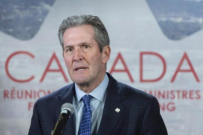 Manitoba premier to raise Quebec religious symbol law with western premiers | iNFOnews.ca