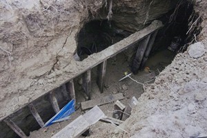 Toronto newspaper says it found man who dug so-called mystery tunnel | iNFOnews.ca CP32161263