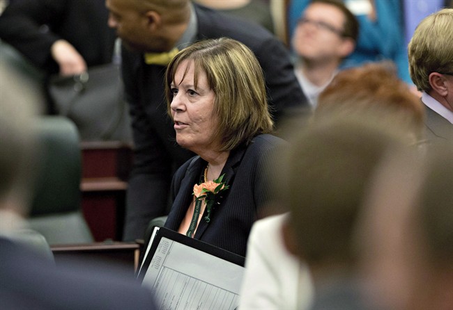 Alberta energy minister says no royalty changes until end of 2016 | iNFOnews.ca CP34360485